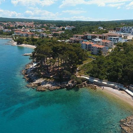 Apartments Mare & Mons Deluxe Malinska Exterior foto